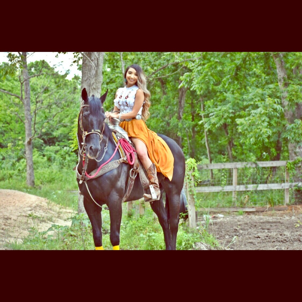 Meet your Posher, Anna